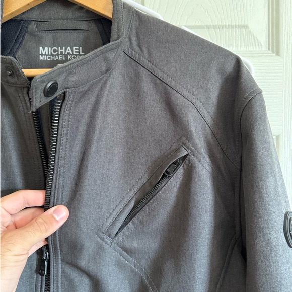 Like new size xl - Picture 3 of 5